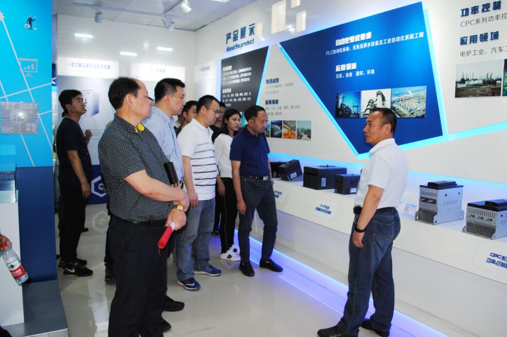 西安理工大學EMBA移動課堂走進西馳電氣 西安理工大學EMBA移動課堂走進西馳電氣