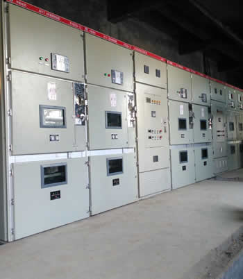 高壓固態(tài)軟起動(dòng)裝置在泵站、掛扳機(jī)和化工行業(yè)的應(yīng)用(圖4)