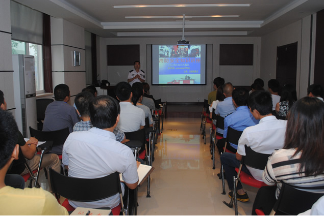 安全培訓(xùn) 防患未然(圖1) 安全培訓(xùn) 防患未然(圖1)