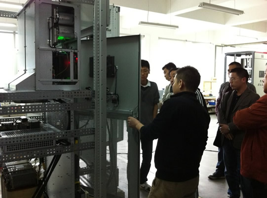 西馳電能客戶考察有源濾波項(xiàng)目(圖1) 西馳電能客戶考察有源濾波項(xiàng)目(圖1)