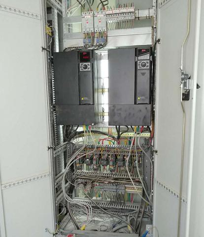 XFC550變頻器在破碎機上的應(yīng)用(圖6) XFC550變頻器在破碎機上的應(yīng)用(圖6)