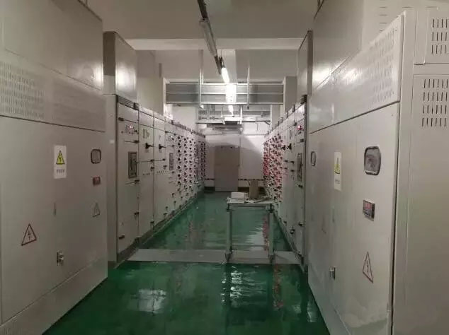 西馳有源電力濾波器應(yīng)用于武漢某機(jī)場交通中心(圖1) 西馳有源電力濾波器應(yīng)用于武漢某機(jī)場交通中心(圖1)