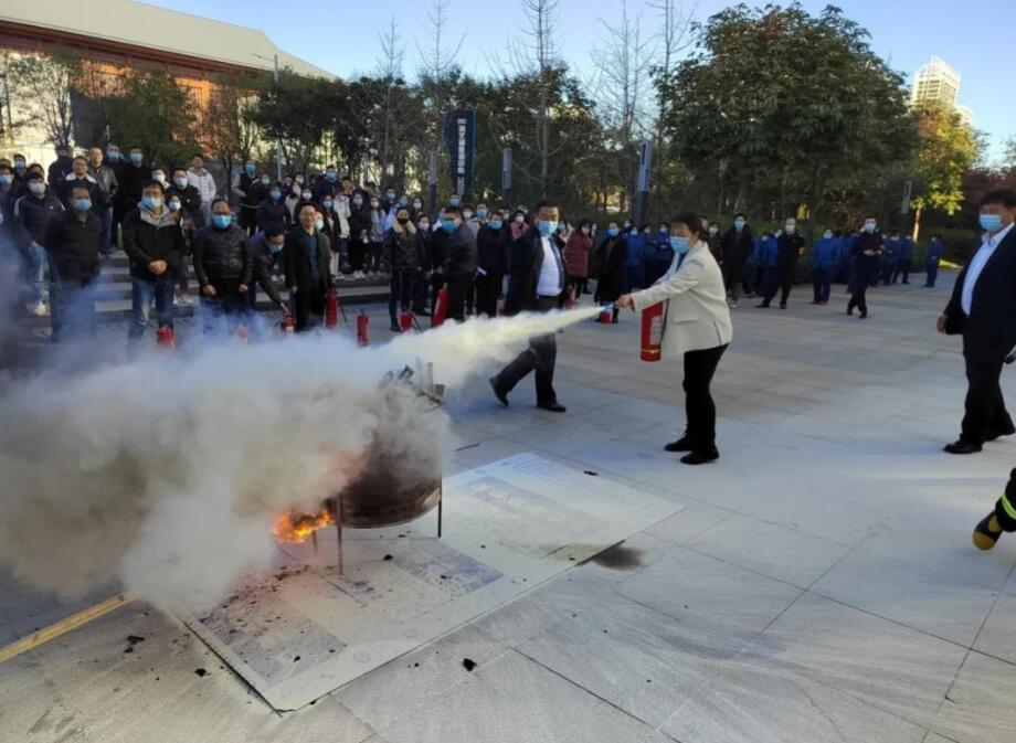 西馳電氣消防應急演練實錄(圖6) 西馳電氣消防應急演練實錄(圖6)